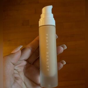 Used once Fenty Beauty Soft Matte Foundation